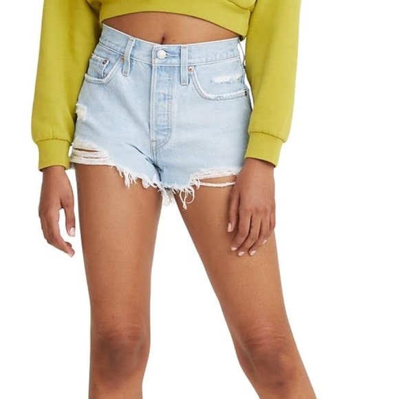 Levi’s 501 Original Shorts in Light Indigo, W29 - Picture 4 of 4